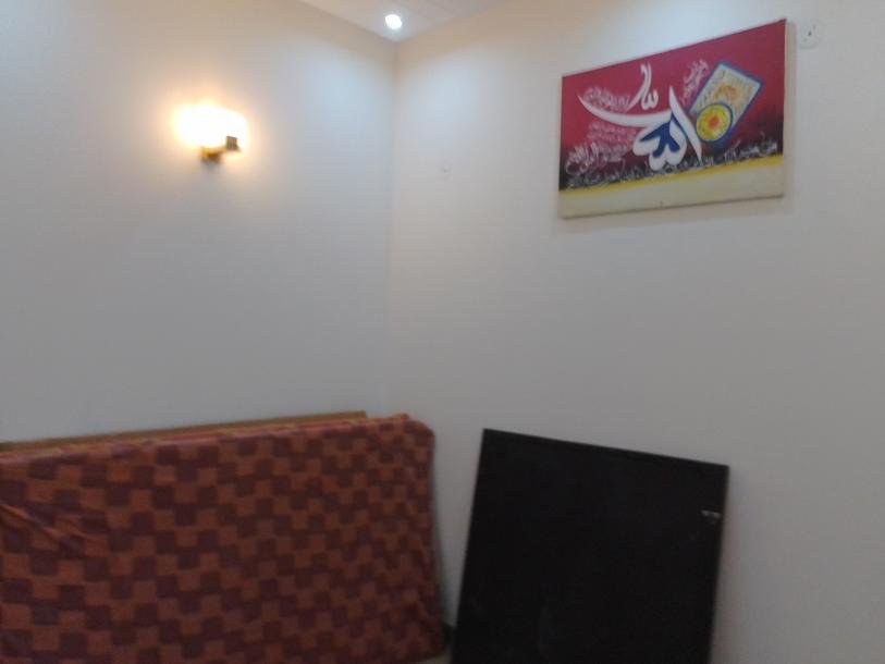 10 Marla Full Like New House Available for Rent in Bahria Town Lahore-9